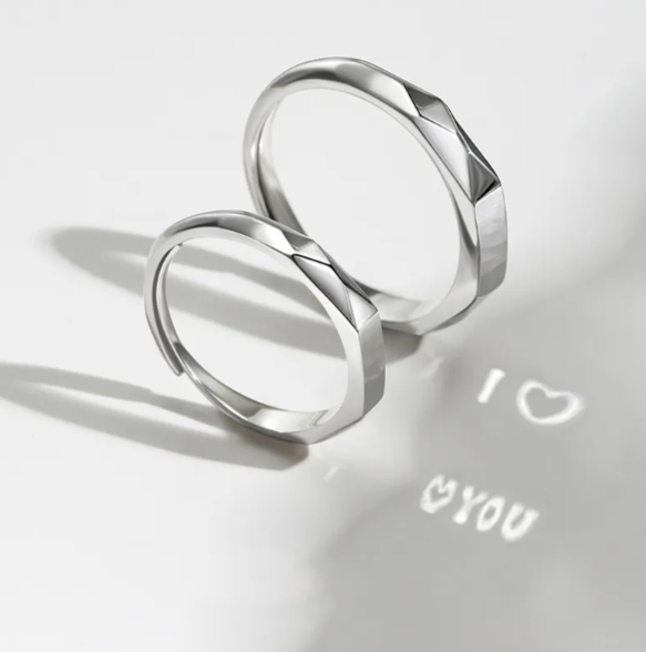 Lumé Love Ring