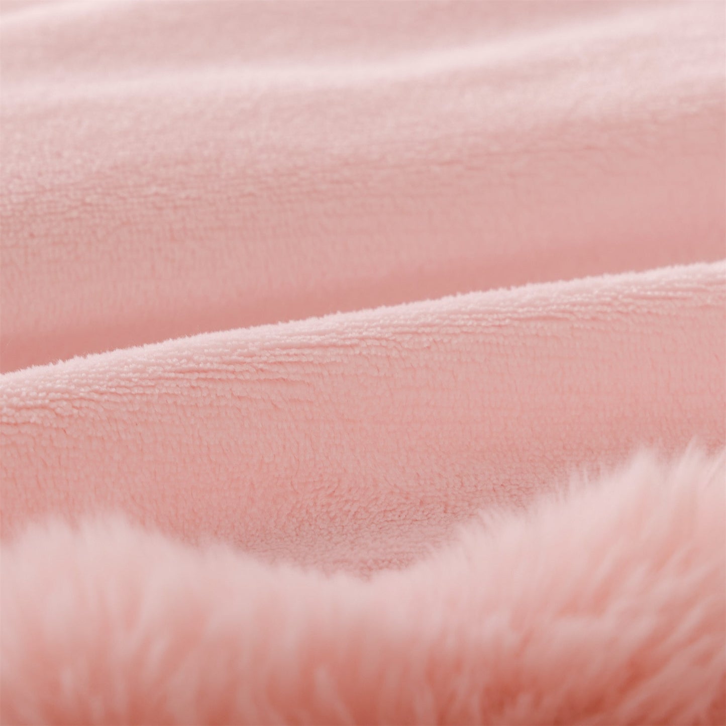 CloudLuxe™ - Plush Throw Blanket