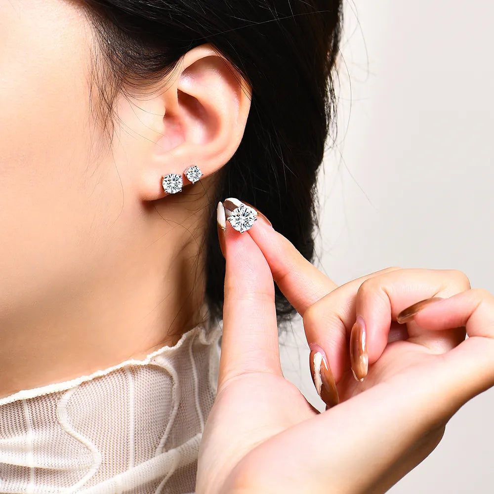LumiStud™ - Diamond Earrings